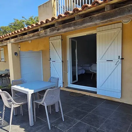 Dolce & B2 Avec Piscine Et Terrasse *