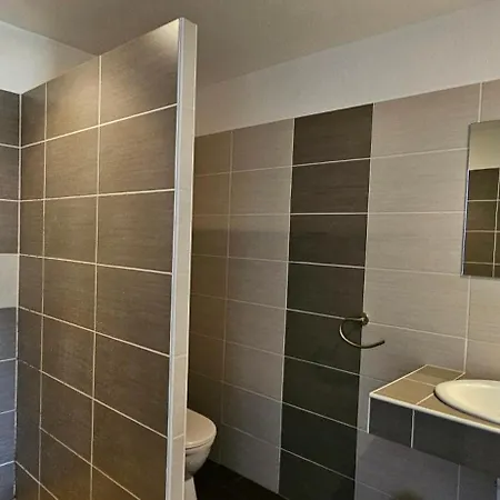 Dolce&vita B2 Avec Piscine Et Terrasse