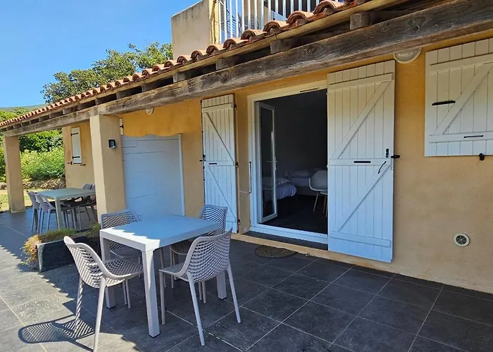 Dolce & B2 Avec Piscine Et Terrasse *